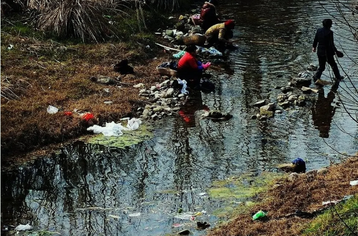 一體化生活污水處理設備在市政農(nóng)村污水處理建設中的用途